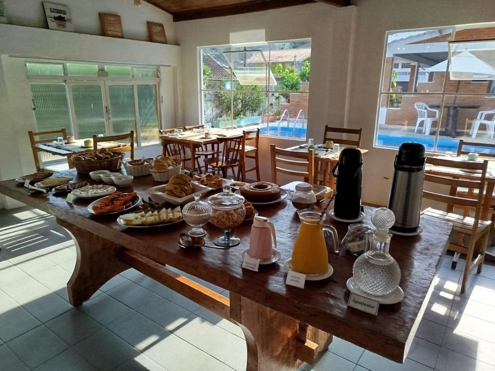 Caminito Hotel Santo Antonio do Pinhal Bagian luar foto